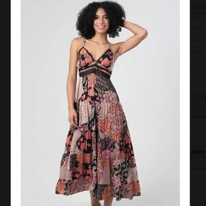 V Neck Lace Trim Maxi Dress Black/Multi S